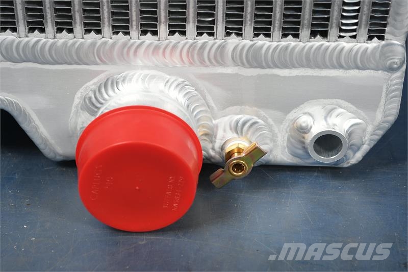 CAT TH220B, TH330B, TH460B, TH560B Radiator # 851275 Radiators