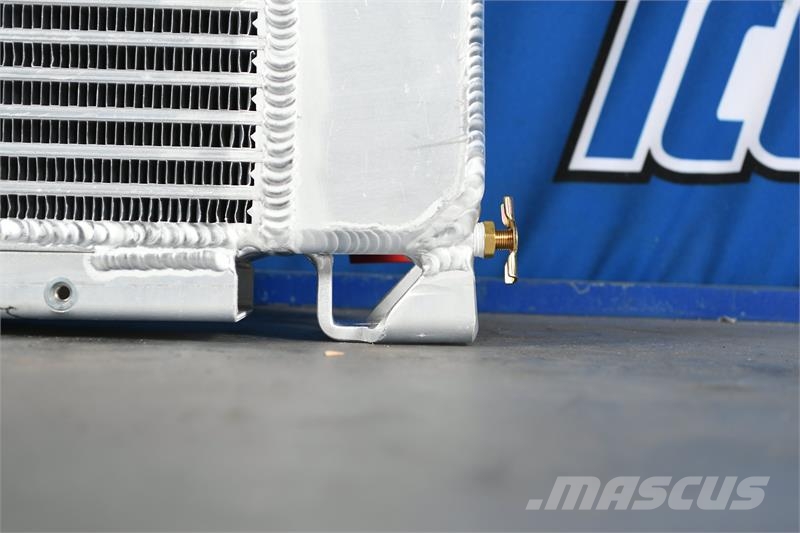 CAT TH83 / TH63 Telehandler Radiator # 850310 Radiators