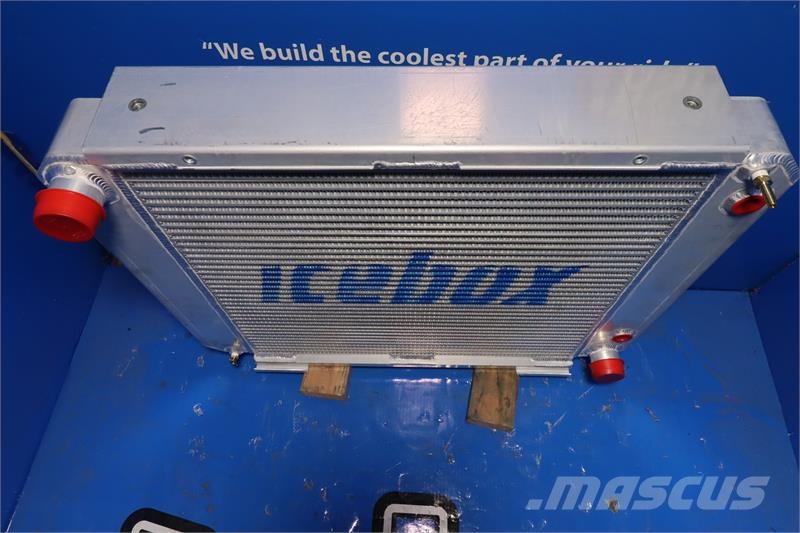 CAT V330B Radiator # 851255 Radiateurs