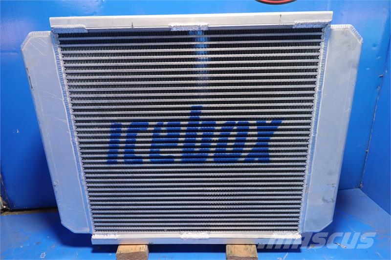 CAT V330B Radiator # 851255 Radiateurs