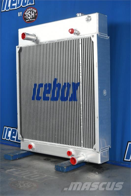 CAT V800 Radiator # 850878 Radiators
