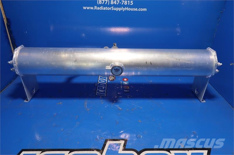 CAT XQ400 Expansion Tank # 851223 Radyatörler
