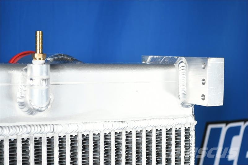 CAT XQ400 Radiator Core # 850727 Radiátory