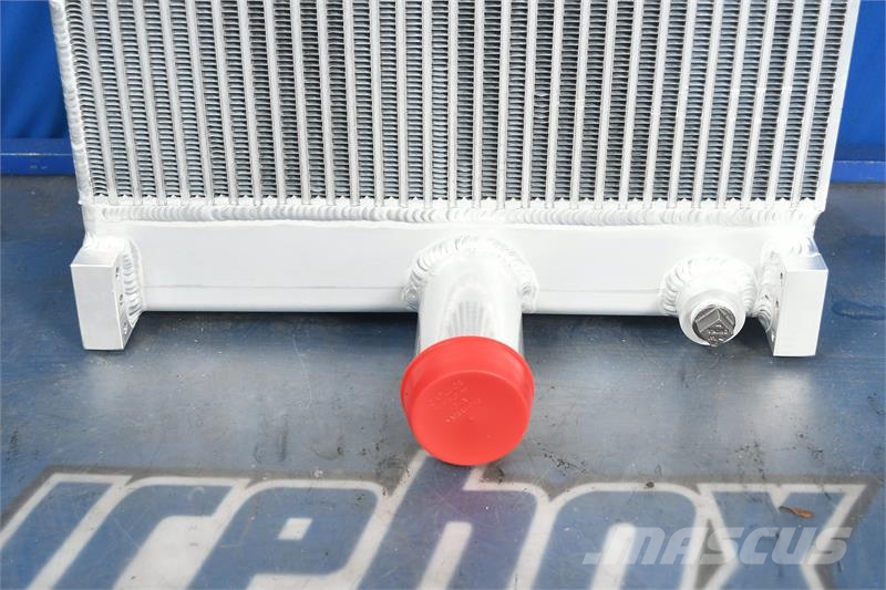 CAT XQ400 Radiator Core # 850727 Radiátory