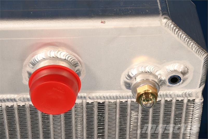 CAT Xr1800 Radiator # 851244 Radiadores