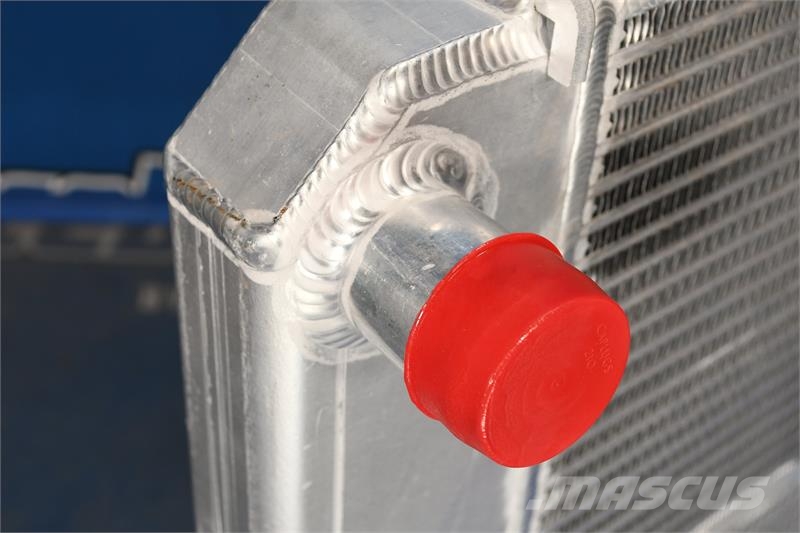 Chevrolet / GMC / Chevy C6500, C7500, C8500 Radiator # 60290 Radiadores