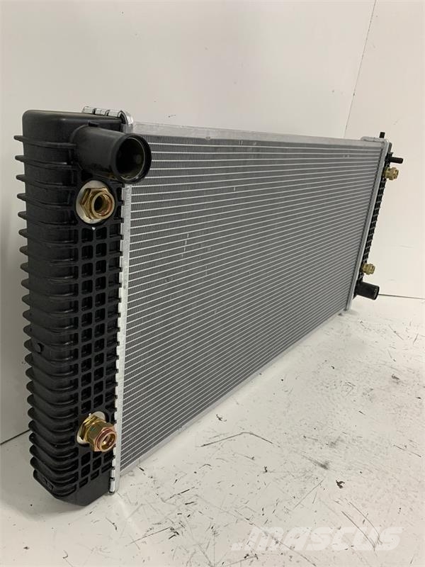 Chevrolet / GMC Kodiak , Topkick Radiator # 602033 Jäähdyttimet