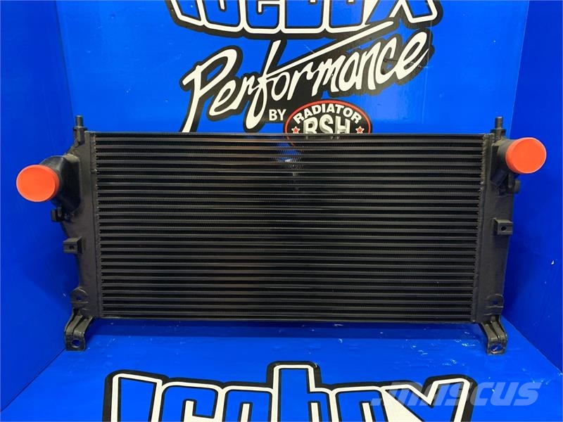 Chevrolet / GMC Silverado P/U 2001-2005 Charge Air Cooler # Jäähdyttimet