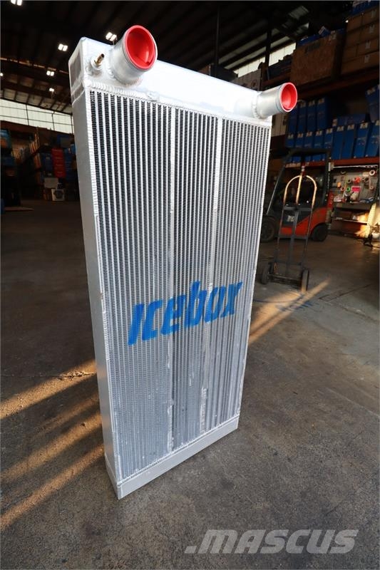 CLAAS 900 Radiator # 820197 مشعات