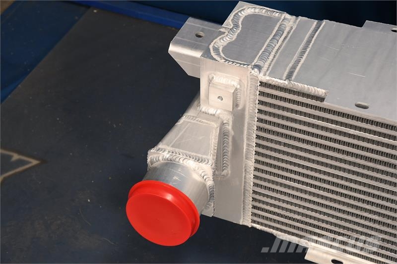 Country Coach Charge Air Cooler # 711863 Radiatoare