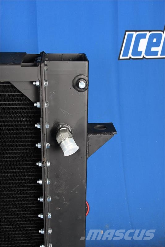 Country Coach Magna Radiator # 705681 Radiatoare