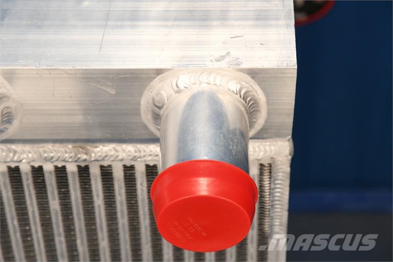 Cummins Charge Air Cooler # 990403 Radiadores