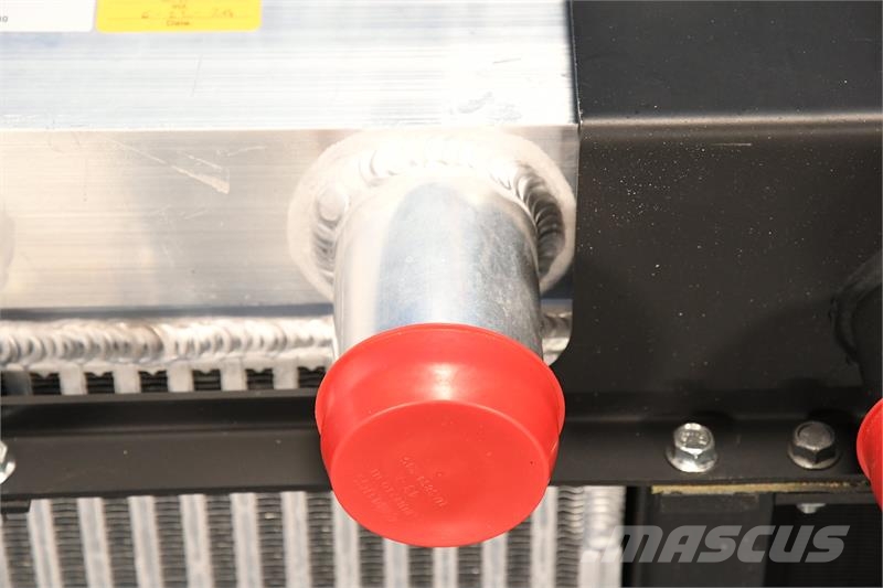 Cummins Cooling Package # 990404 Radijatori