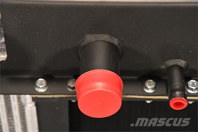 Cummins Cooling Package # 990404 Radijatori