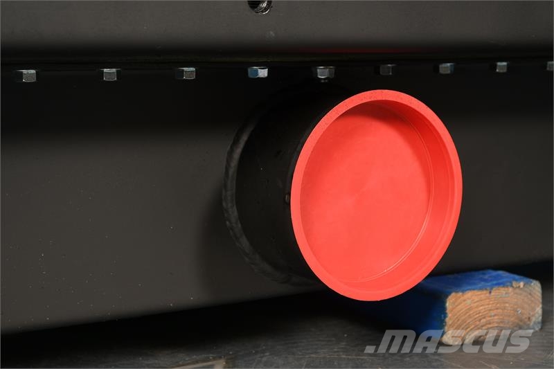 Cummins Onan 1100 KW Radiator # 990163 Radiadores