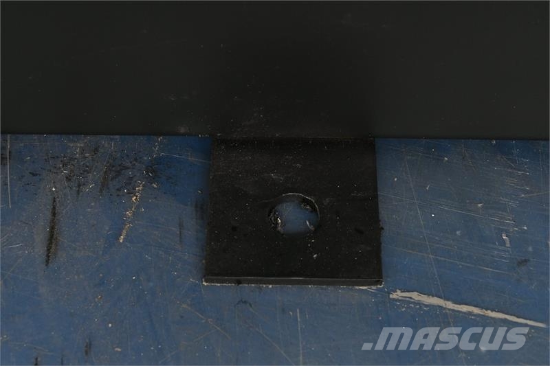 Cummins Onan QST30, 800DFHB Radiator # 990407 Radiadores