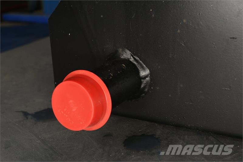 Cummins Onan QST30, 800DFHB Radiator # 990407 Radiadores