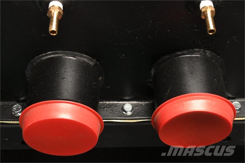 Cummins Onan QST30, 800DFHB Radiator # 990407 Radiadores