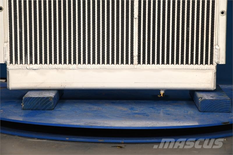 Cummins Power Unit Radiator # 990016 Radiadores