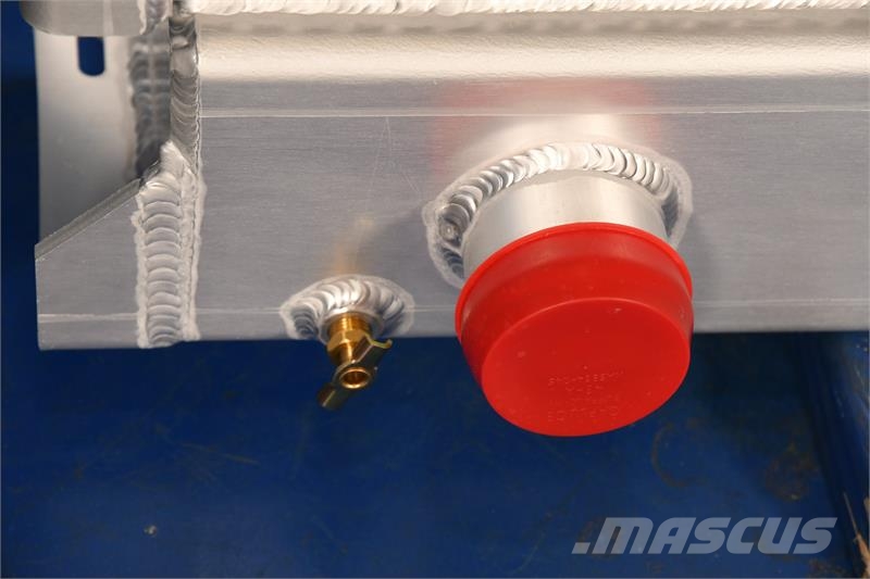 Cummins QSM11-G4-NR3 Radiator # 990035 Radiatorer