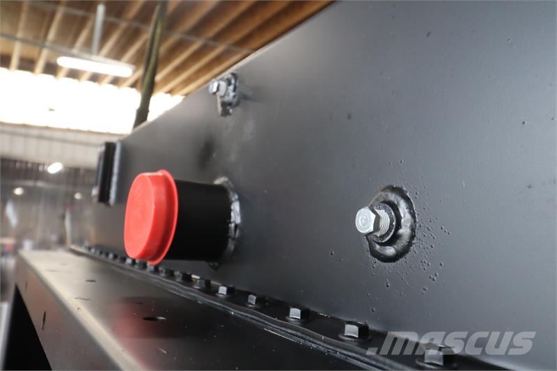 Cummins Radiator # 990018 Radiadores