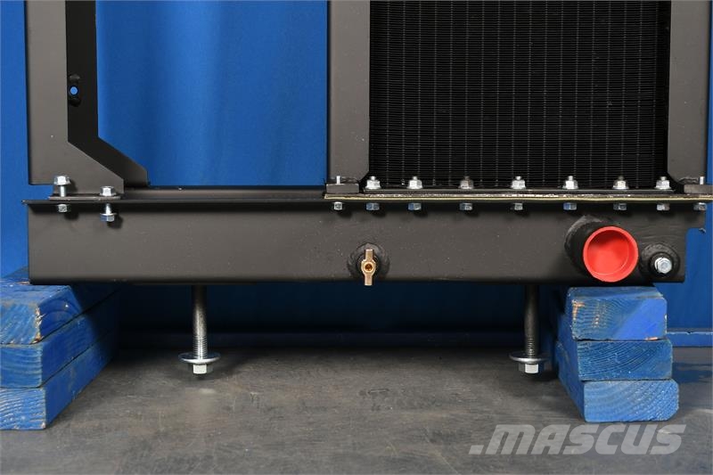 Cummins Radiator # 990402 Radiaatorid