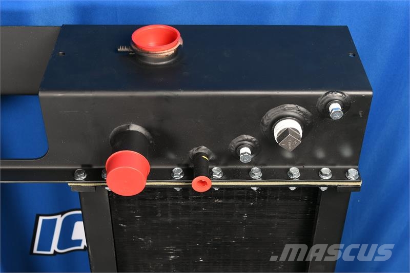 Cummins Radiator # 990402 Radiaatorid