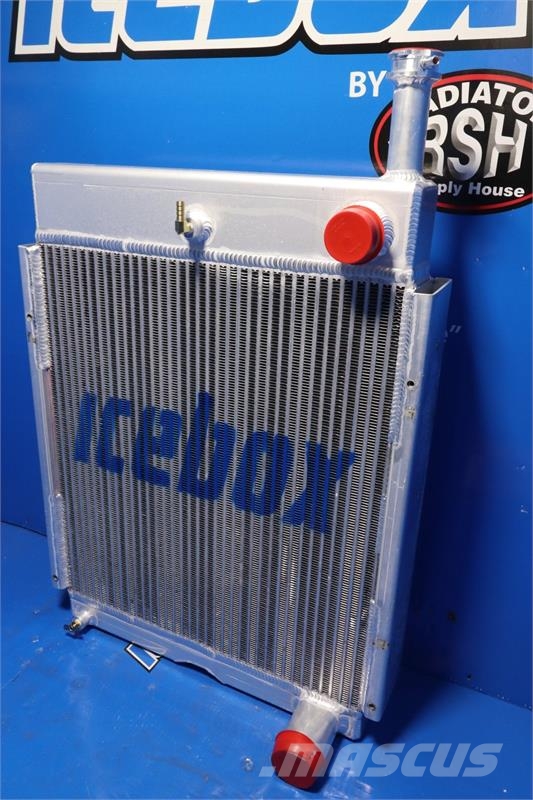 Cummins Sprayer Buggy Radiator # 820242 مشعات