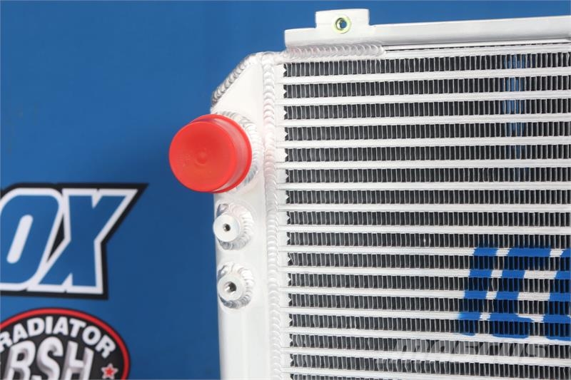 Doosan / Daewoo D30S-5 Radiator # 890902 مشعات