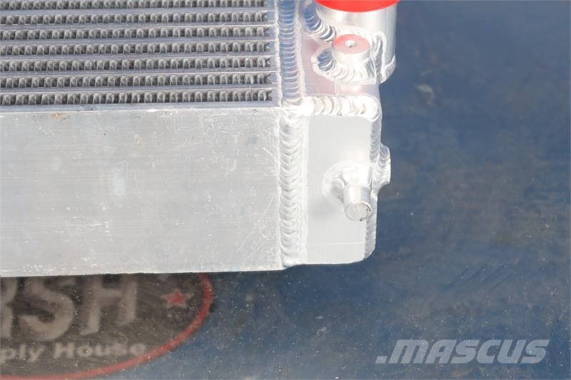 Doosan / Daewoo D30S-5 Radiator # 890902 مشعات