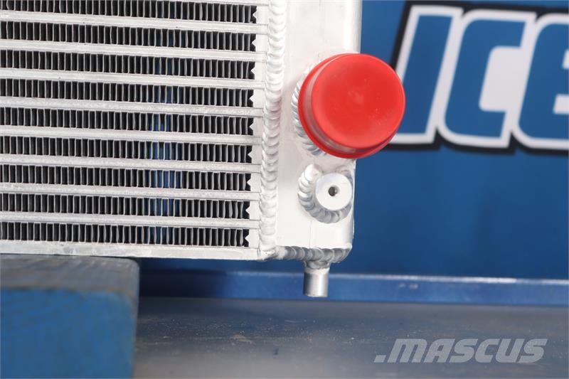 Doosan / Daewoo D30S-5 Radiator # 890902 مشعات