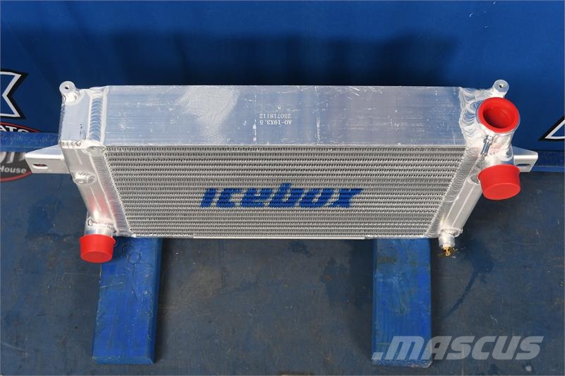 Doosan G35N-7 Radiator # 890572 مشعات