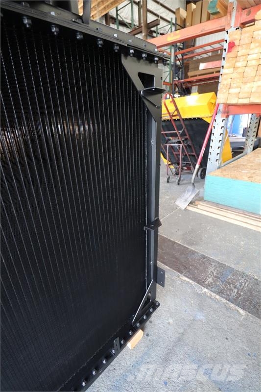 Ferrara Fire Truck Radiator # 609096 Radiadores camiões e carrinhas
