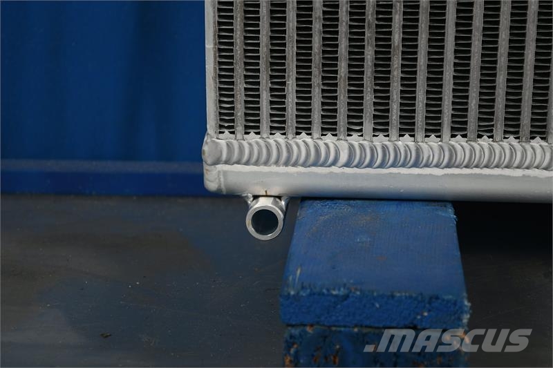 Finlay Terex 1175 Jaw Crusher Radiator # 890228 Radiadores