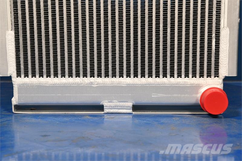 Ford 5030 Radiator # 910049 Radiadores