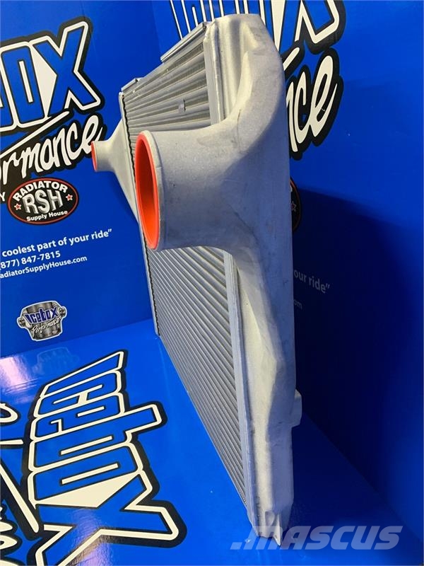 Ford Charge Air Cooler # 600139 Jäähdyttimet
