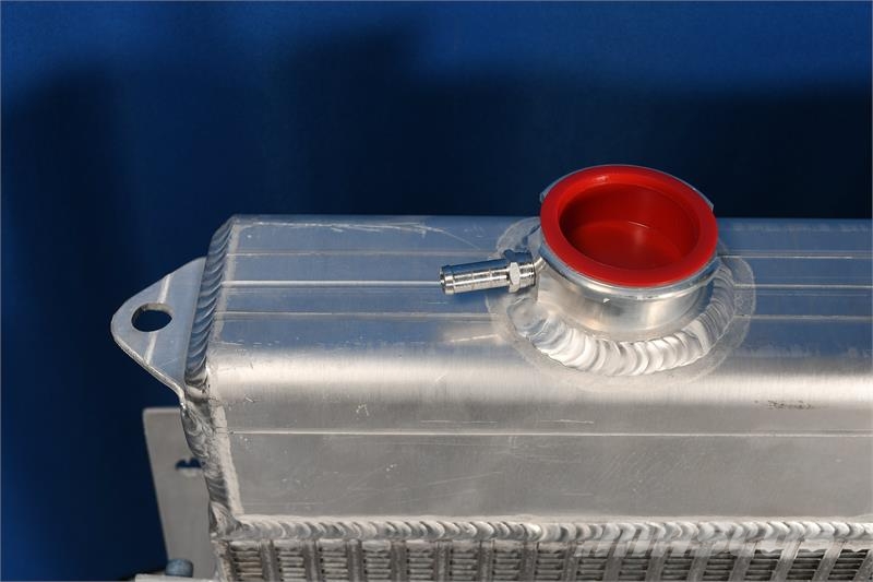 Ford Diesel P/U Radiator # 600193 라디에이터