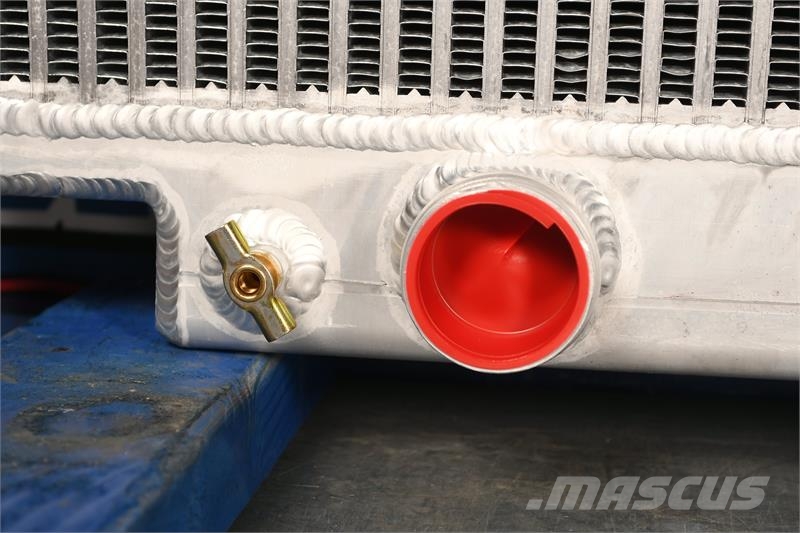 Ford Diesel P/U Radiator # 600193 라디에이터