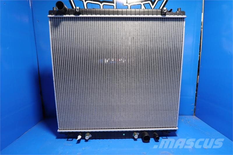 Ford Excursion Radiator # 600111 Radiadores