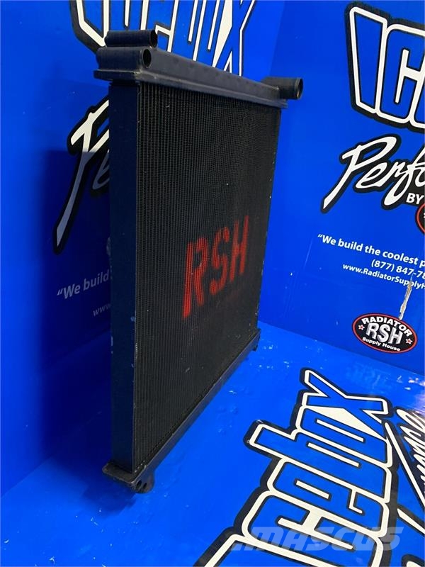 Ford F600, F700, F800 Radiator # 600028 Jäähdyttimet