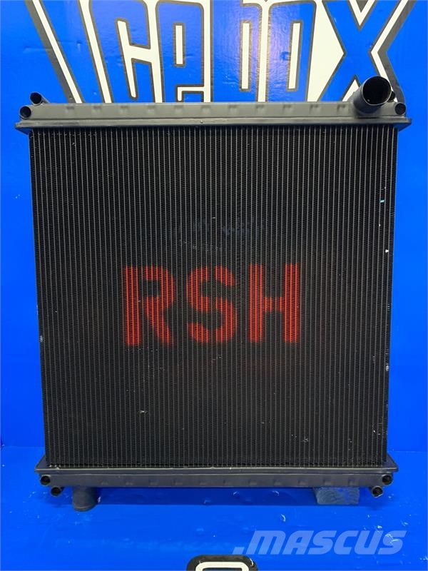 Ford F600, F700, F800 Radiator # 600028 Jäähdyttimet