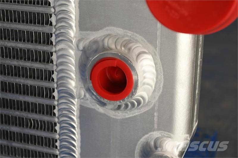Ford F650, F750, Radiator # 600190 Radiadores