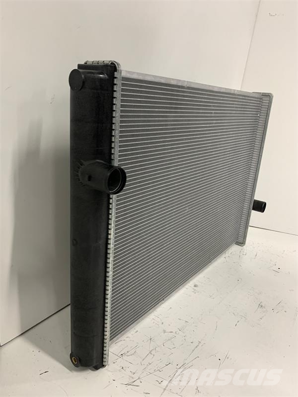 Ford L, LA, LN, LS, LT8000 LN7000 Radiator # 600048 Radijatori