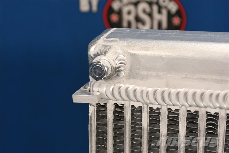 Ford L, LN, LTL, CL Radiator # 600035 Радіатори