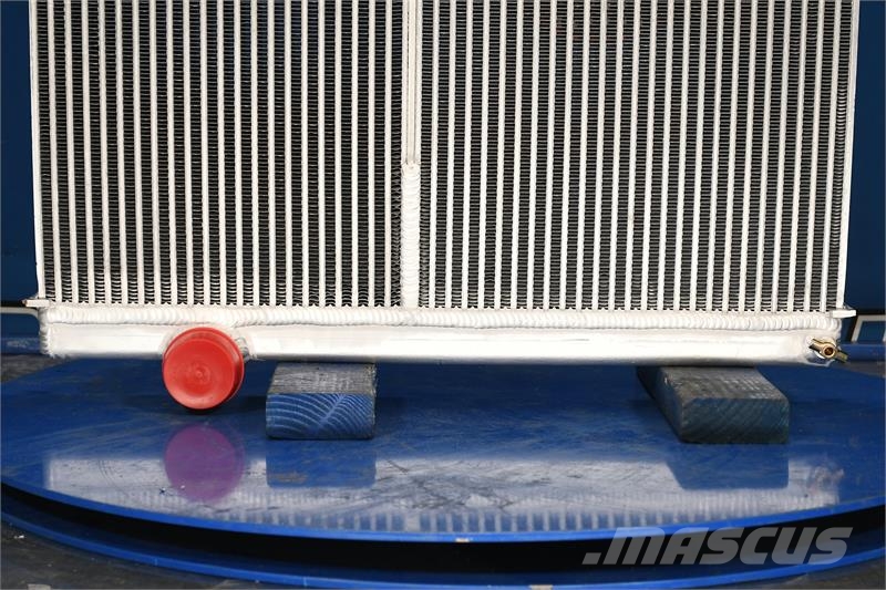 Ford L, LN, LTL, CL Radiator # 600035 Радіатори