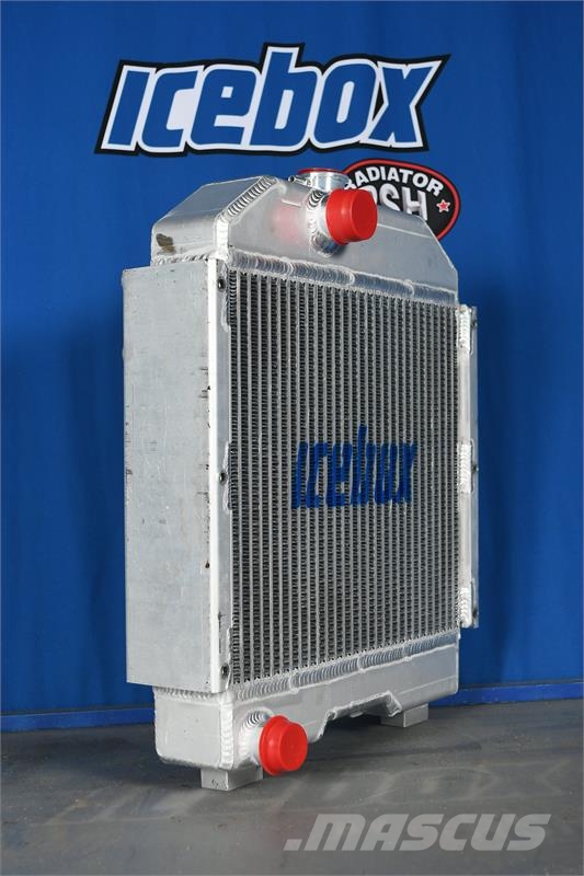 Ford / New Holland 4430 Radiator # 910046 مشعات