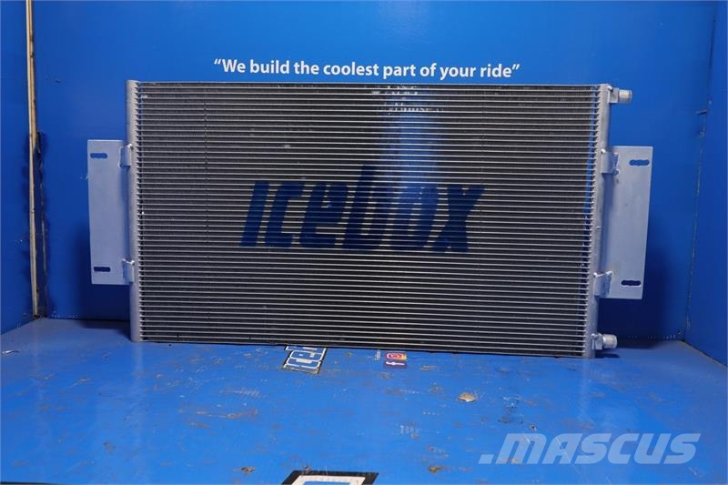 Ford / Sterling AC Condenser # 727180 Радіатори