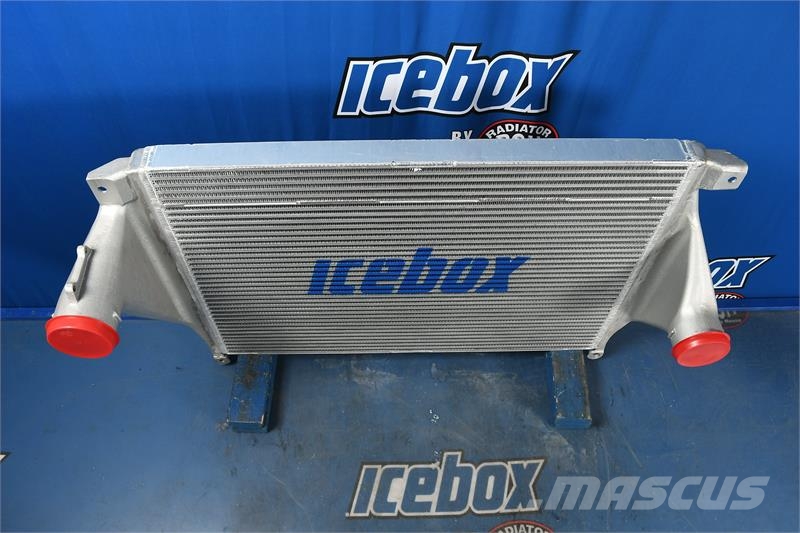 Freightliner 114SD Charge Air Cooler # 601479 Radiatorer