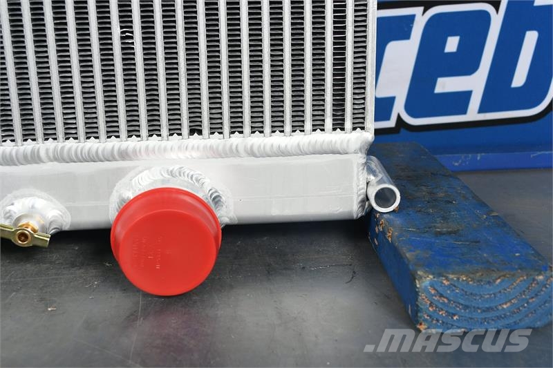 Freightliner Acterra Radiator # 601084 Radijatori