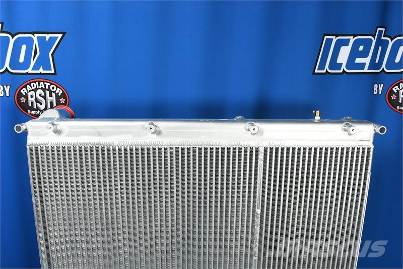 Freightliner Acterra Radiator # 601084 Radijatori